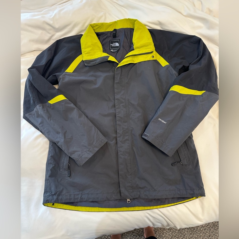 The North Face Wind Breaker
